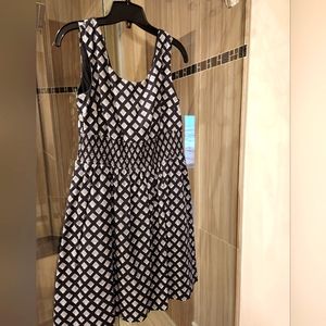 White House Black Market size 8 fully lined summer dress